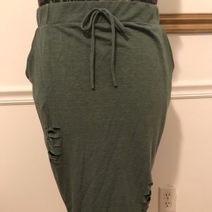 Plus Size Camo Green Midi Pencil Skirt